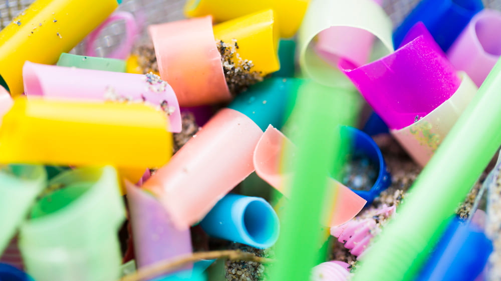 Plastica rigenerata: perché è una scelta sostenibile per l'industria moderna?